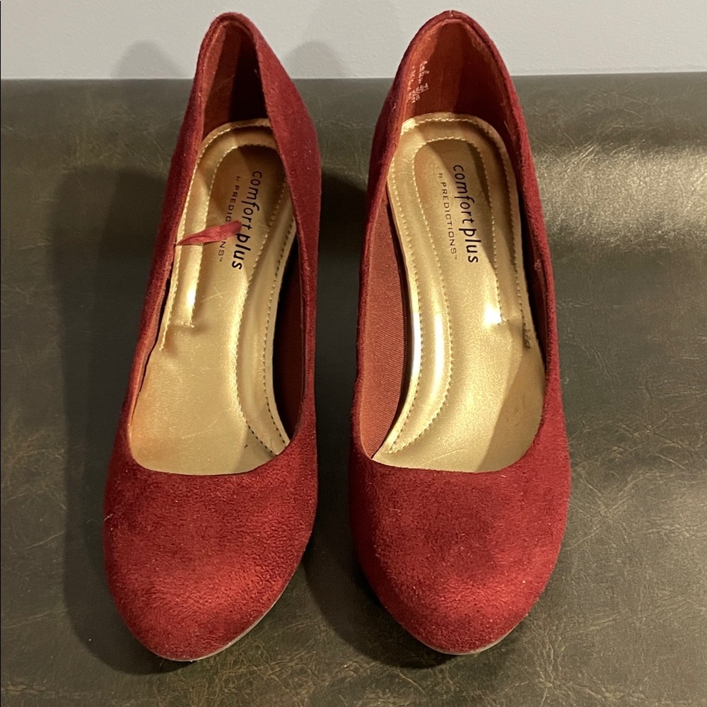 Comfort Plus by Predictions Women's Burgundy Heels